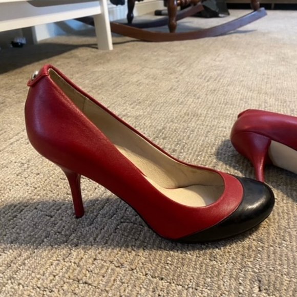 Hells - Picture 2 of 4